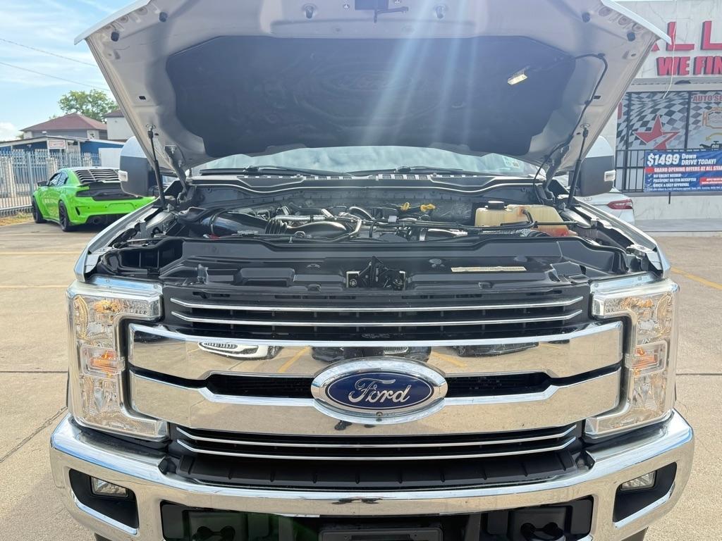 Ford F-250 SD XL Crew Cab 4WD 2018