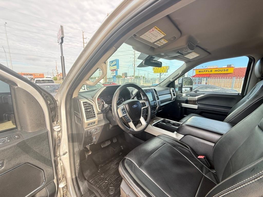 Ford F-250 SD XL Crew Cab 4WD 2018