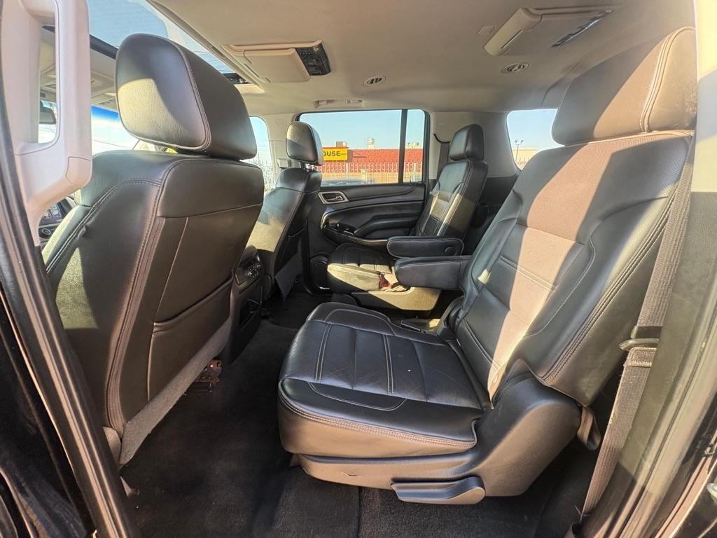 GMC Yukon XL Denali 4WD 2017