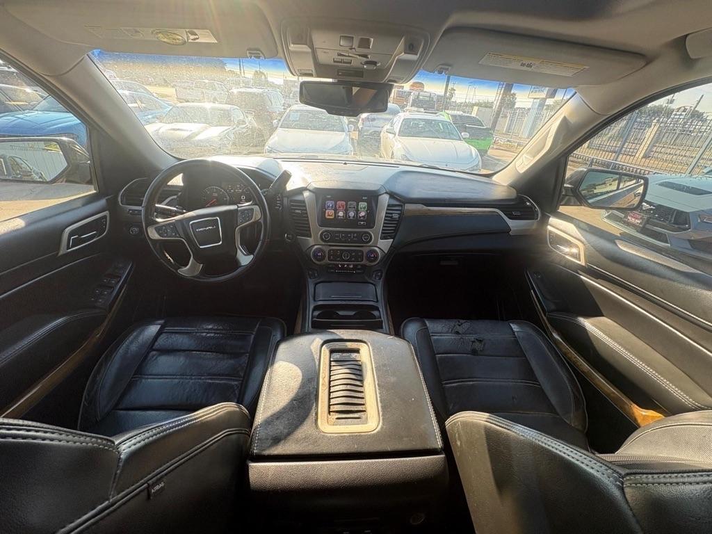 GMC Yukon XL Denali 4WD 2017