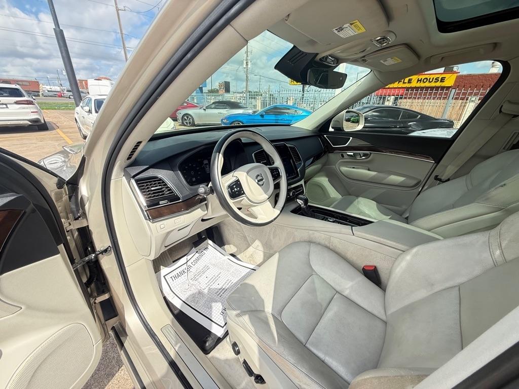 Volvo XC90 T6 Momentum AWD 2016