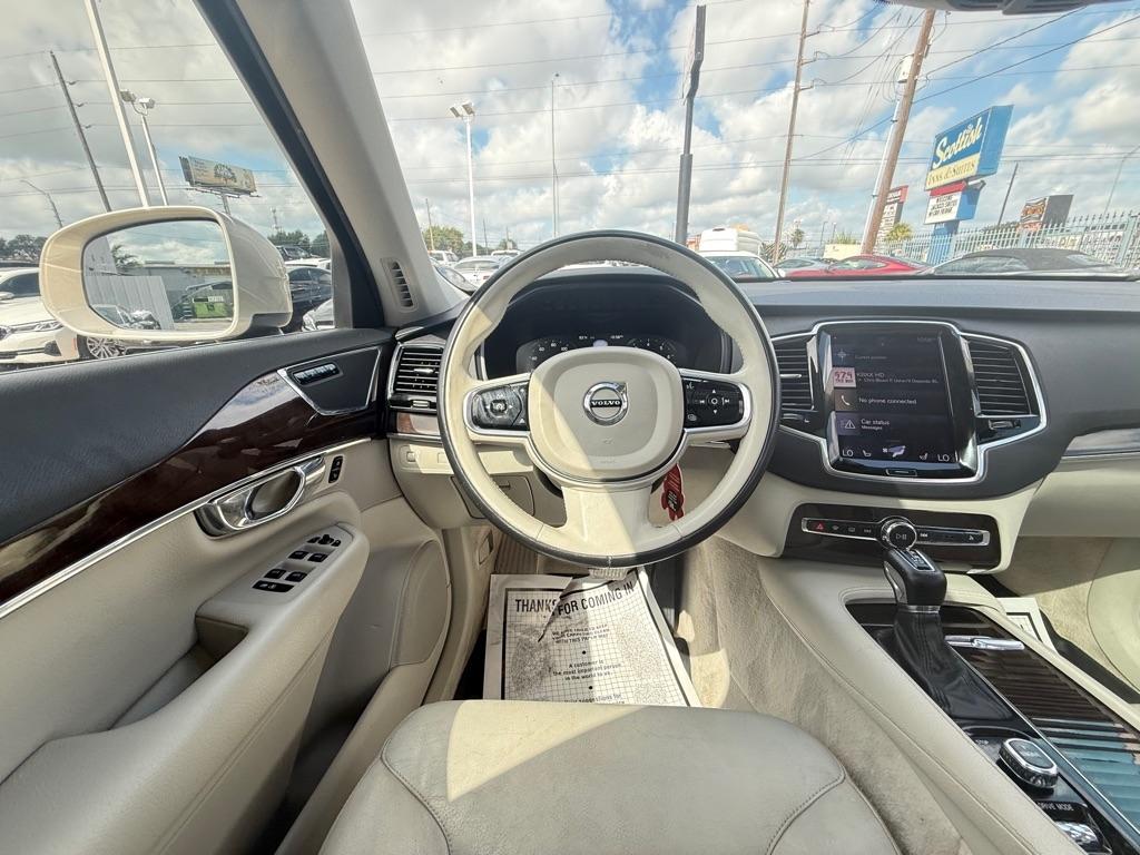 Volvo XC90 T6 Momentum AWD 2016