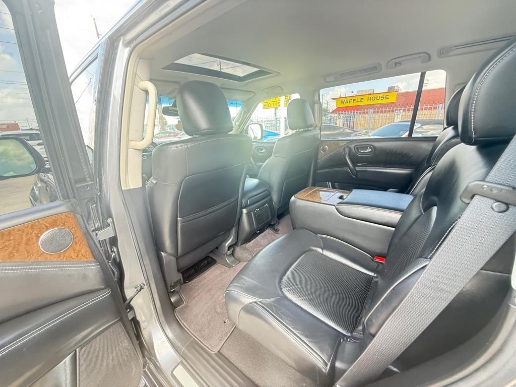 Infiniti QX80 Limited 4WD 2017