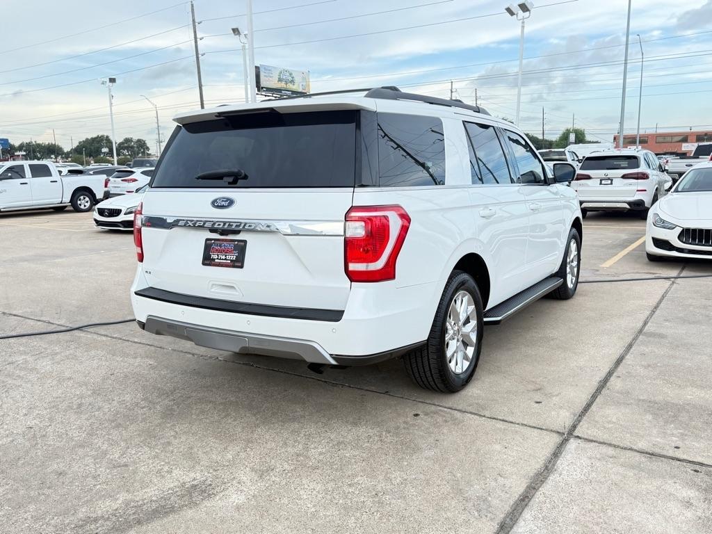 Ford Expedition XLT 4x2 2021