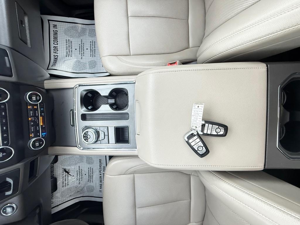 Ford Expedition XLT 4x2 2021