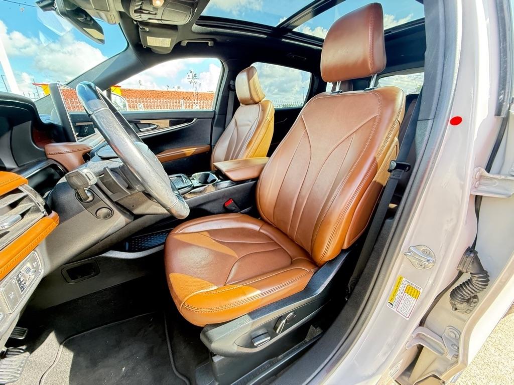 Lincoln Nautilus Reserve AWD 2022