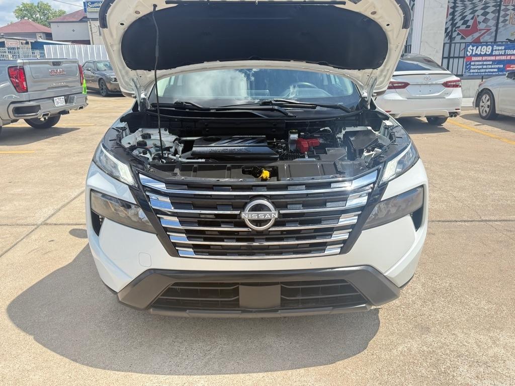 Nissan Rogue SV 2024