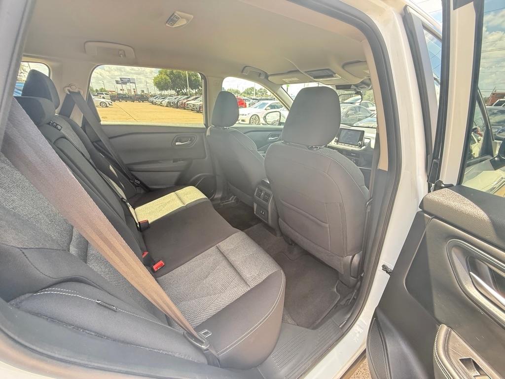 Nissan Rogue SV 2024
