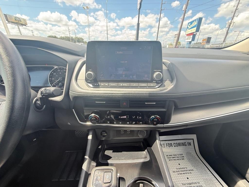 Nissan Rogue SV 2024