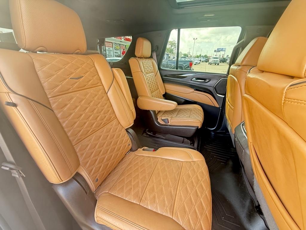 Cadillac Escalade Premium Luxury AWD 2022