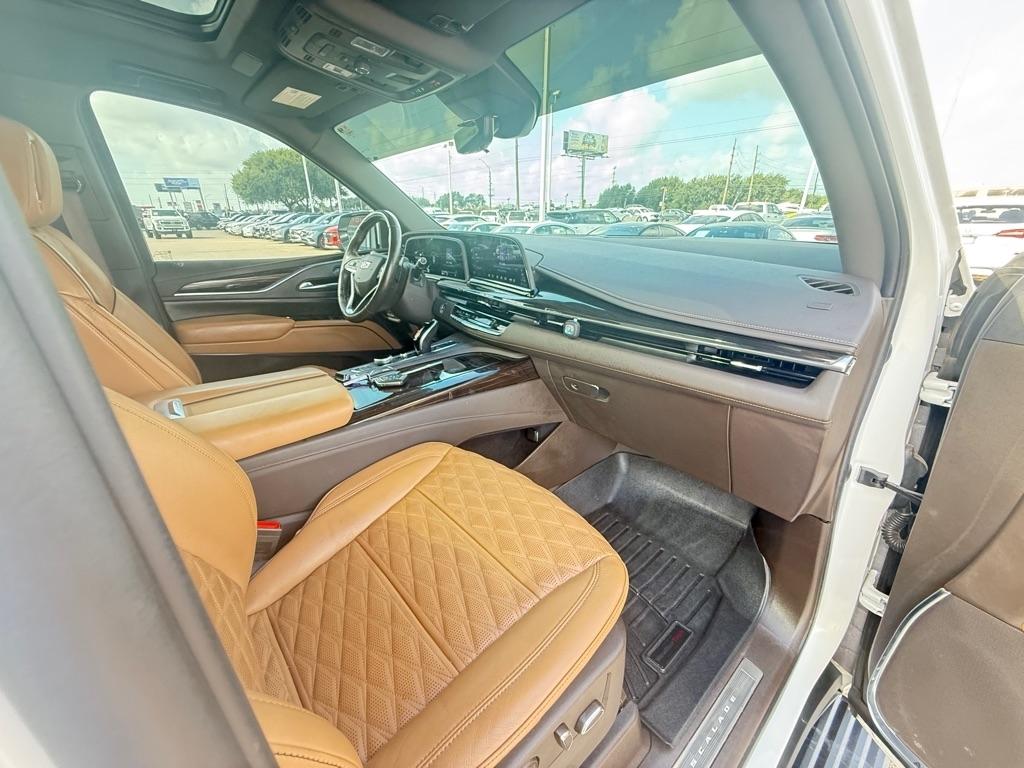 Cadillac Escalade Premium Luxury AWD 2022