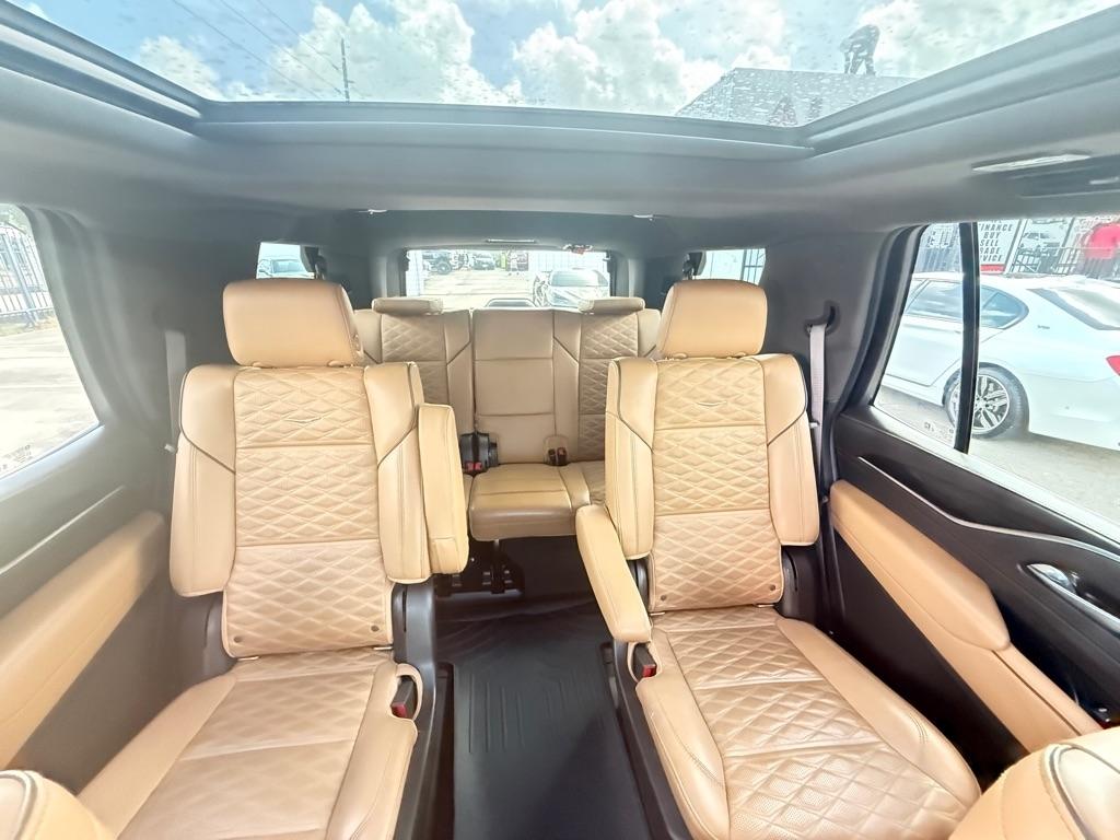 Cadillac Escalade Premium Luxury AWD 2022
