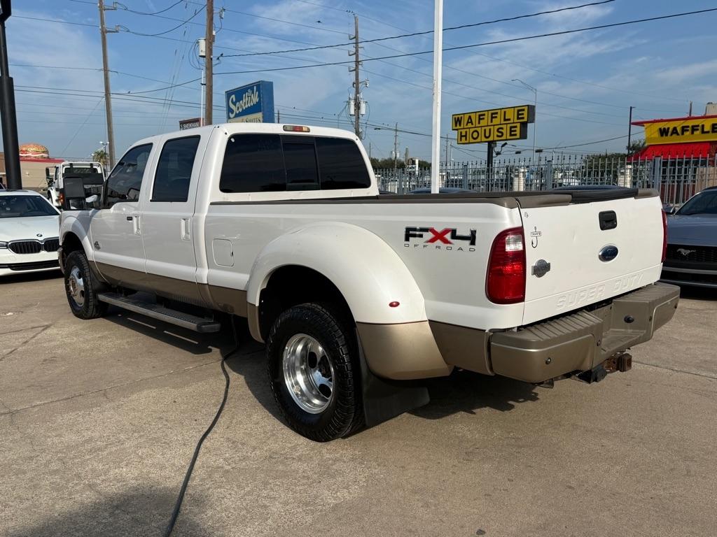 Ford F-350 SD XL Crew Cab Long Bed DRW 4WD 2011