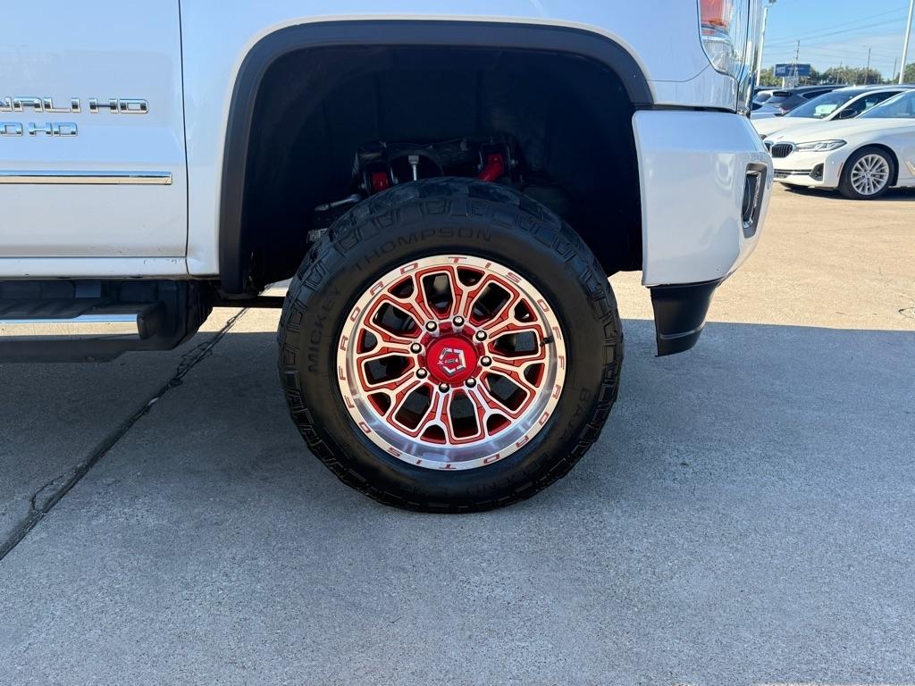 GMC Sierra 2500HD Denali Crew Cab 4WD 2019