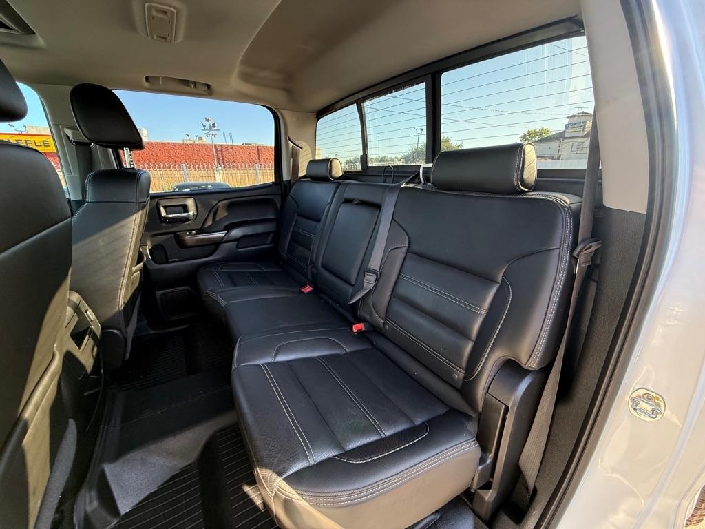 GMC Sierra 2500HD Denali Crew Cab 4WD 2019