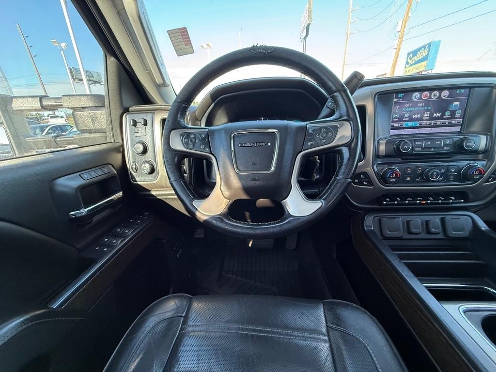 GMC Sierra 2500HD Denali Crew Cab 4WD 2019