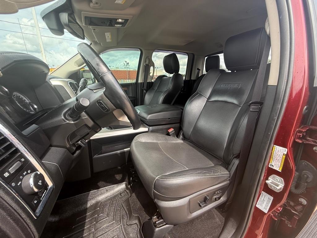 RAM 2500 Laramie 4x4 Crew Cab 6'4" Box 2017