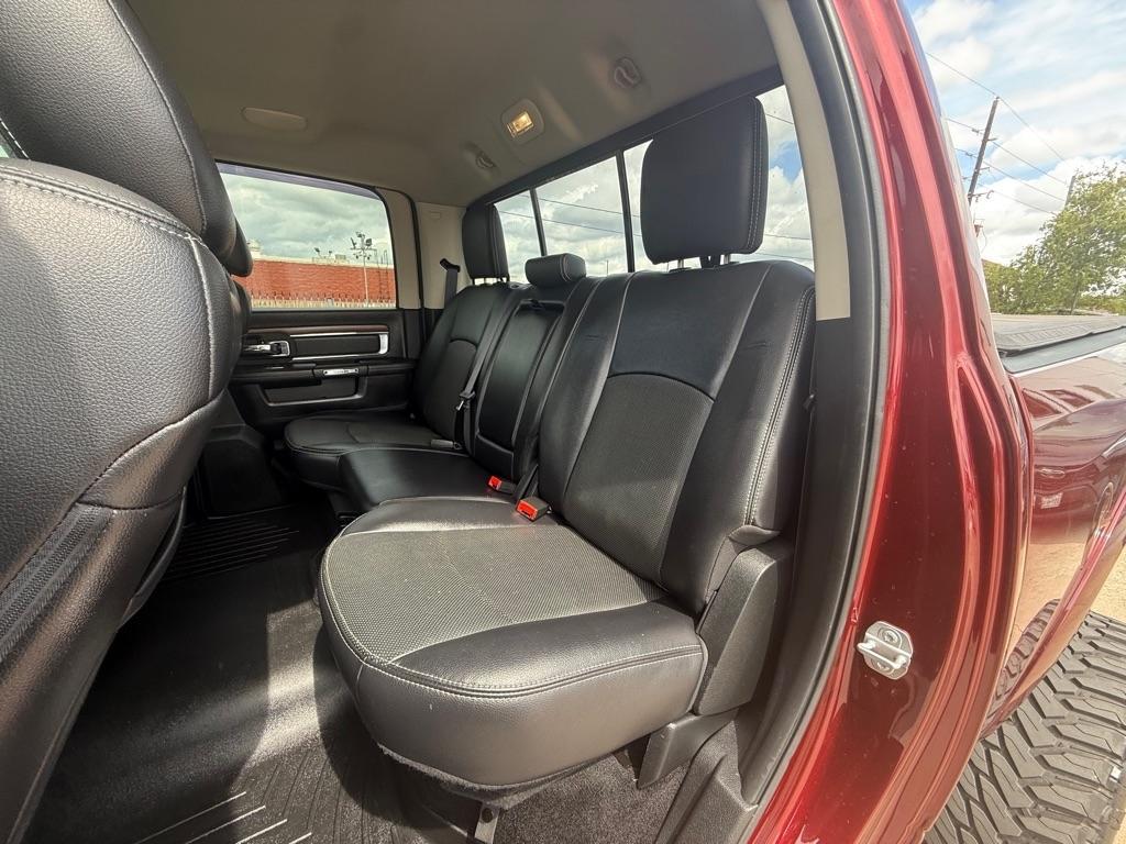RAM 2500 Laramie 4x4 Crew Cab 6'4" Box 2017