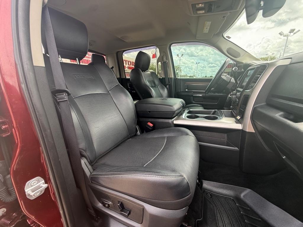 RAM 2500 Laramie 4x4 Crew Cab 6'4" Box 2017