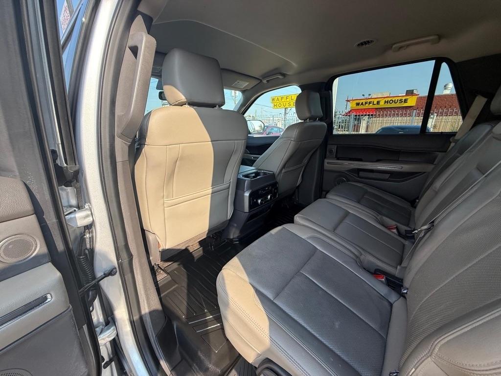 Ford Expedition XLT 2WD 2018