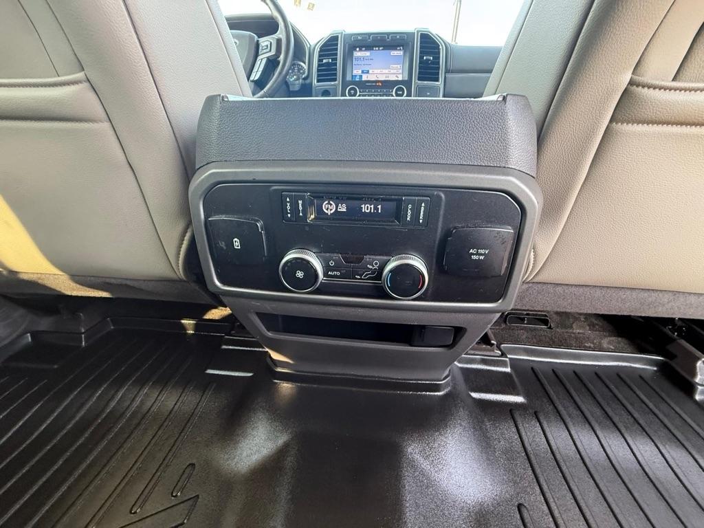 Ford Expedition XLT 2WD 2018