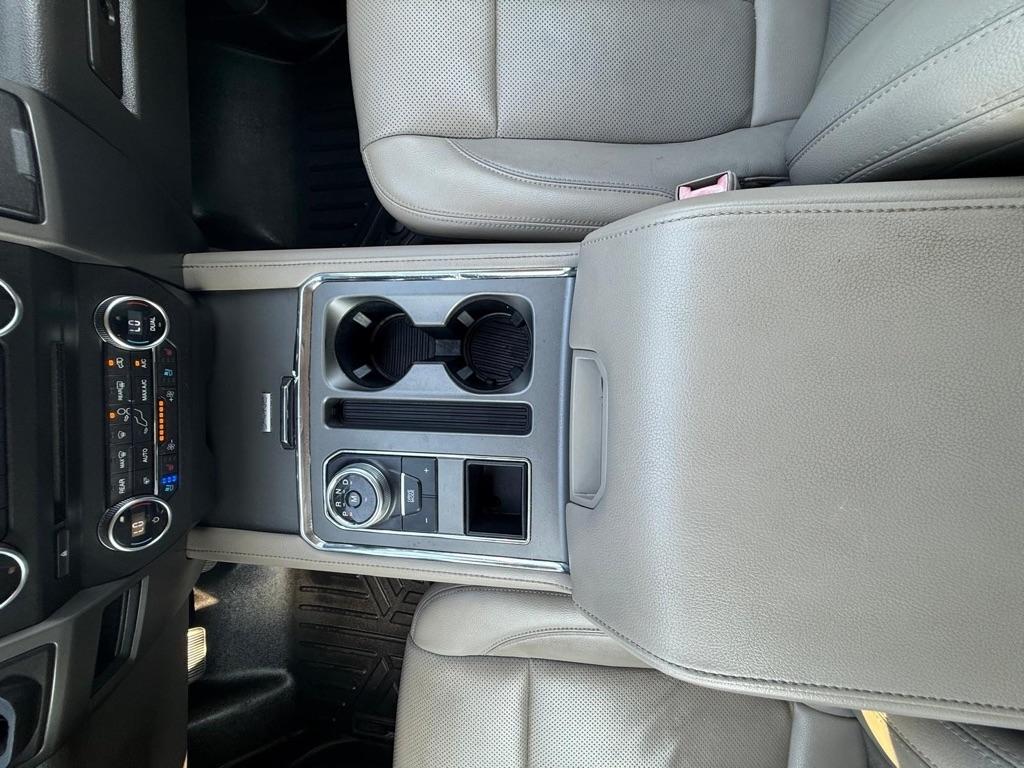 Ford Expedition XLT 2WD 2018