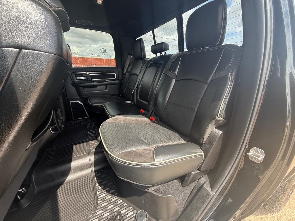 RAM 2500 Laramie 4x4 Crew Cab 6'4" Box 2020