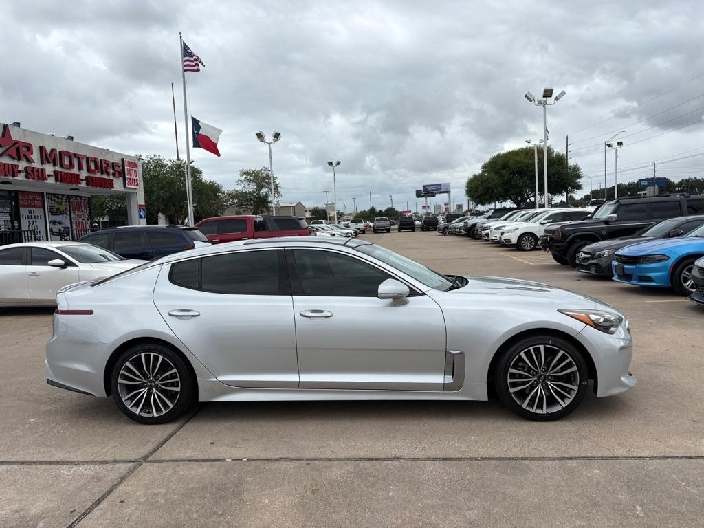 Kia Stinger Premium RWD 2018