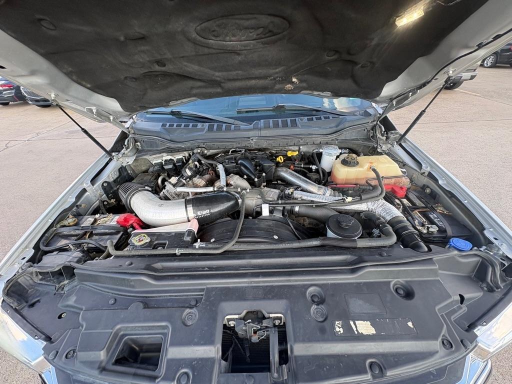 Ford F-250 SD Lariat Crew Cab 4WD 2018