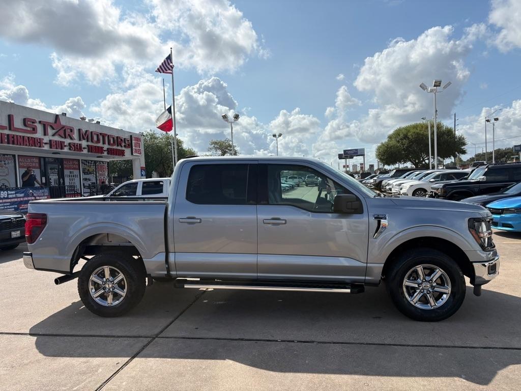 Ford F-150 XLT SuperCrew 4WD 2025