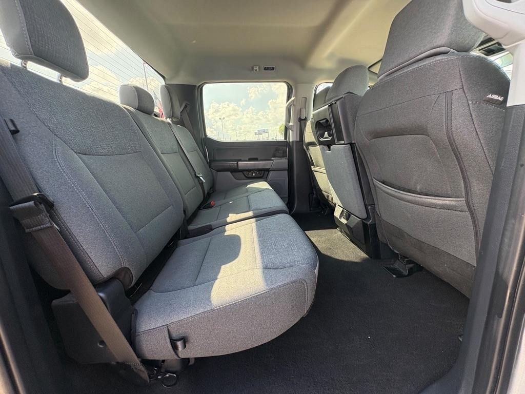 Ford F-150 XLT SuperCrew 4WD 2025