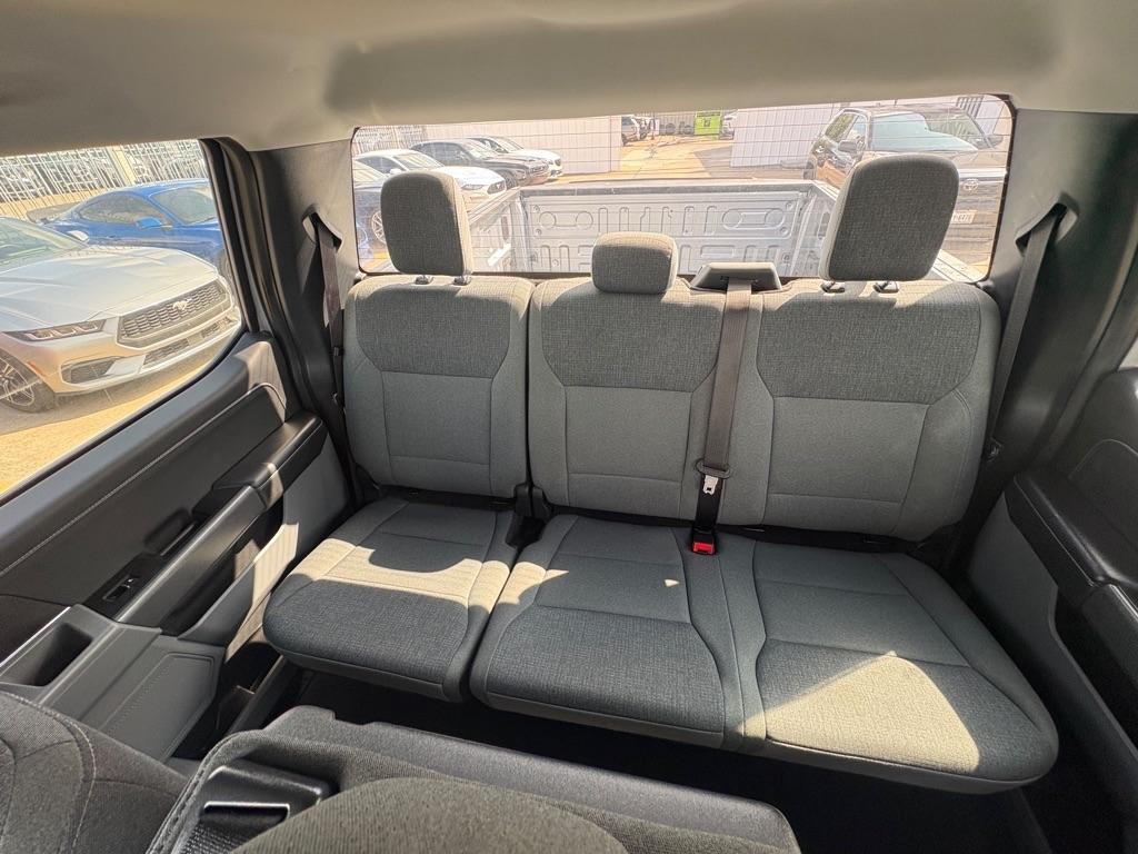 Ford F-150 XLT SuperCrew 4WD 2025