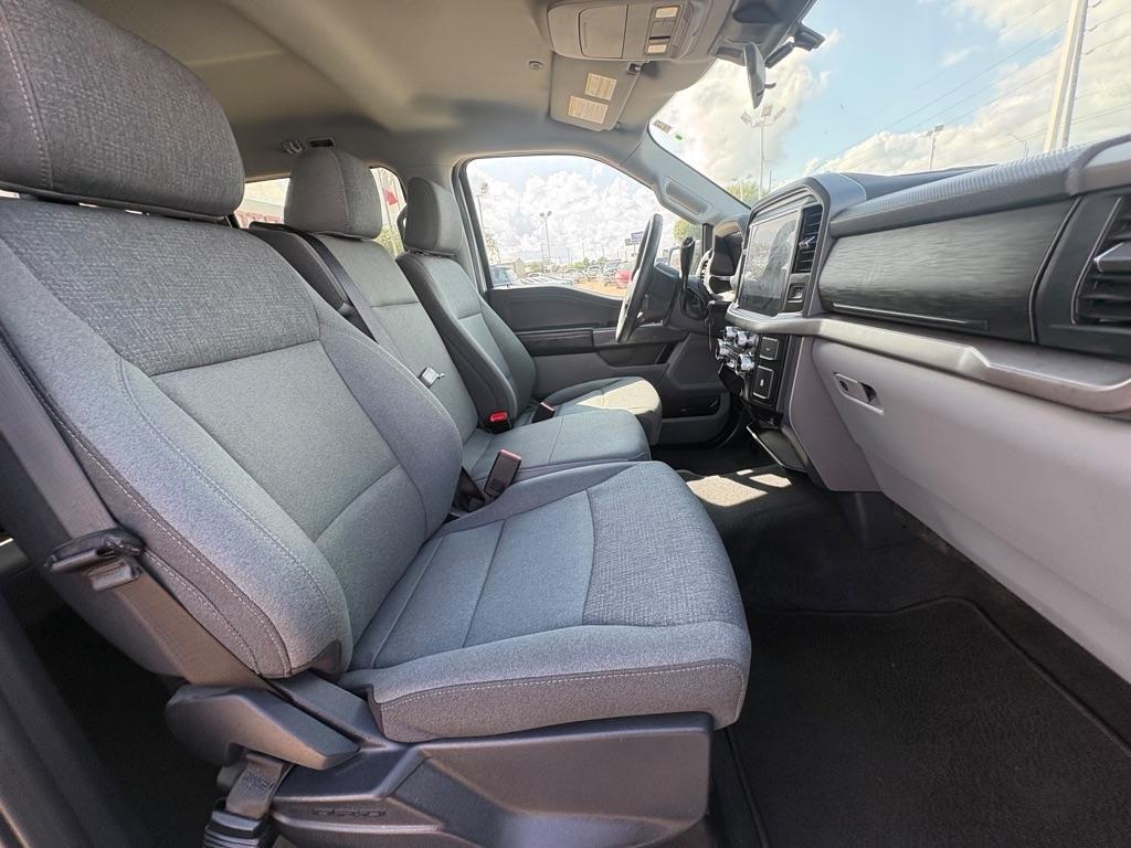 Ford F-150 XLT SuperCrew 4WD 2025