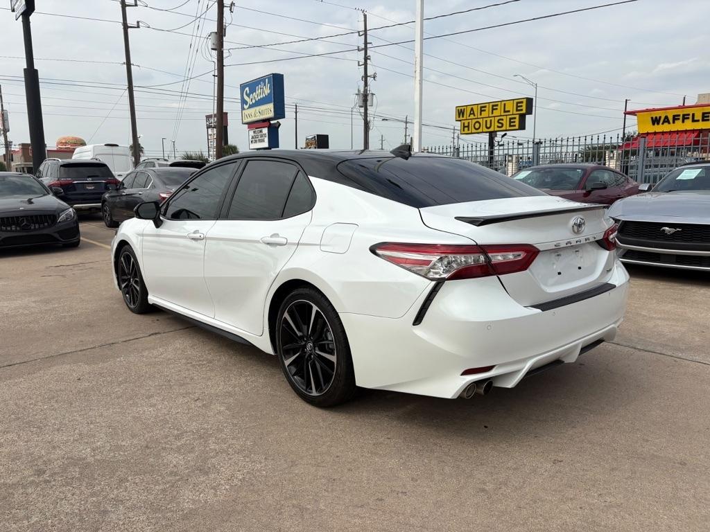 Toyota Camry XSE V6 2019