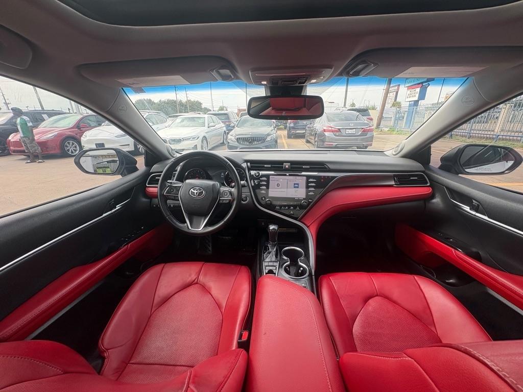 Toyota Camry XSE V6 2019