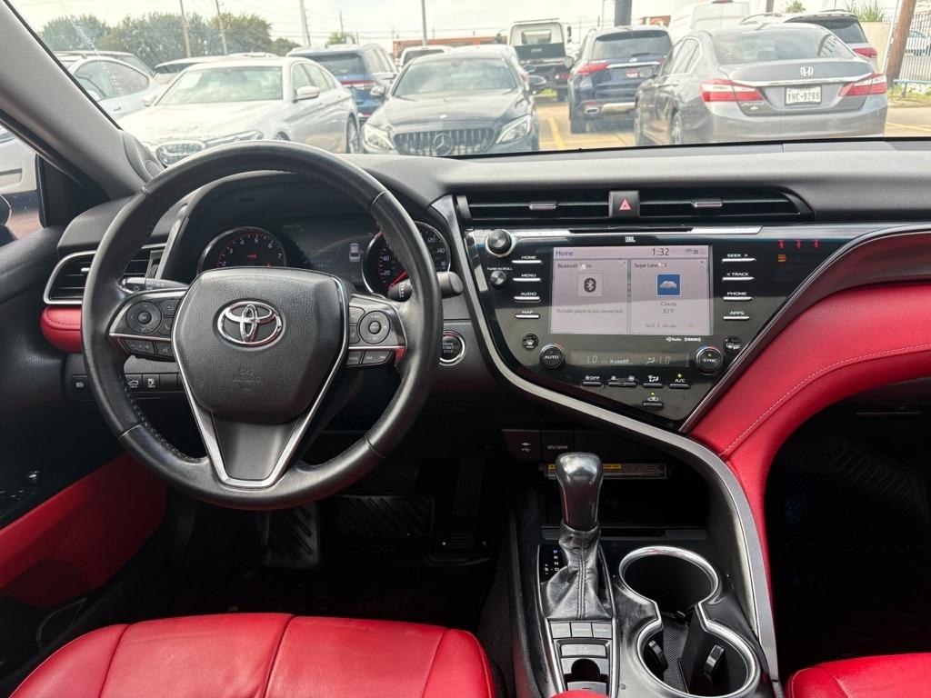 Toyota Camry XSE V6 2019