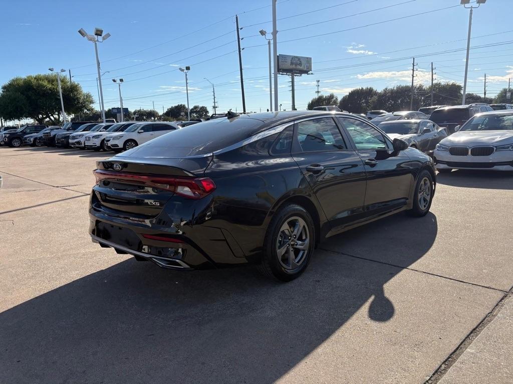 Kia K5 LXS 2021