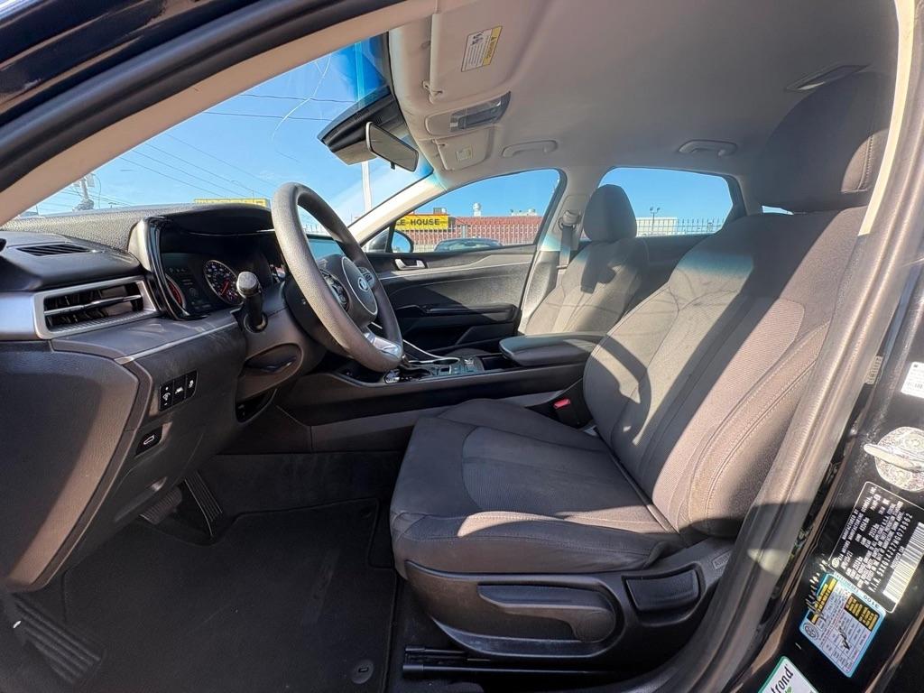 Kia K5 LXS 2021
