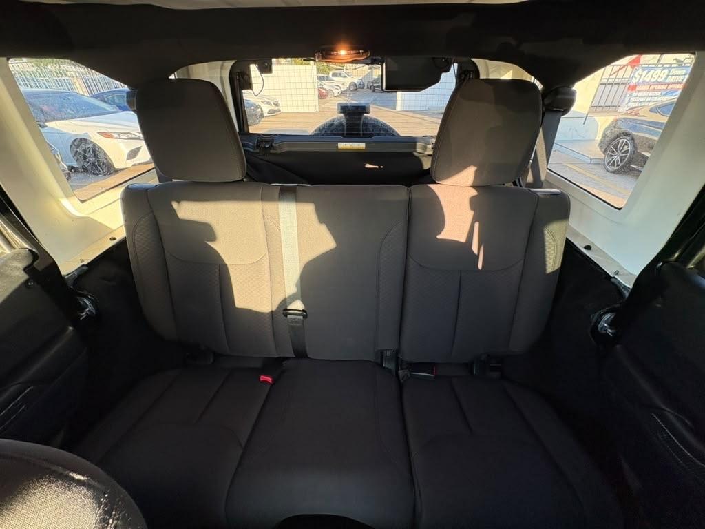 Jeep Wrangler Unlimited Sport 4x4 2017