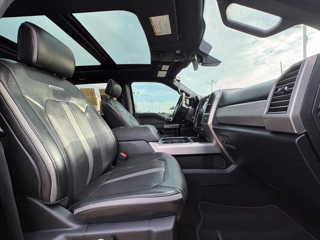 Ford Super Duty F-250 SRW King Ranch 4WD Crew Cab 8' Box 2019
