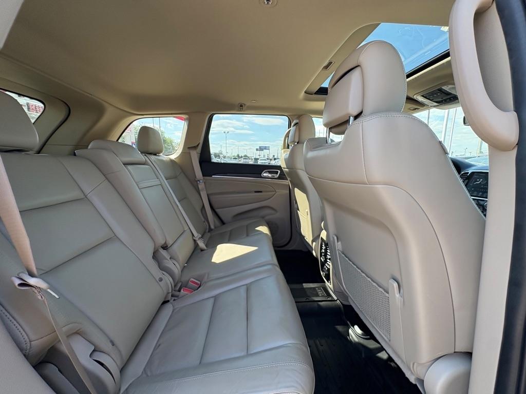 Jeep Grand Cherokee Limited 2WD 2021