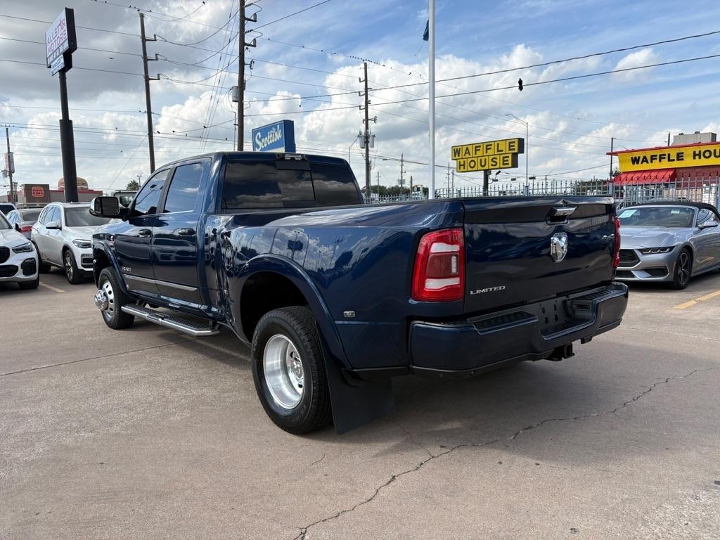 RAM 3500 Limited 4x4 Crew Cab 8' Box 2021