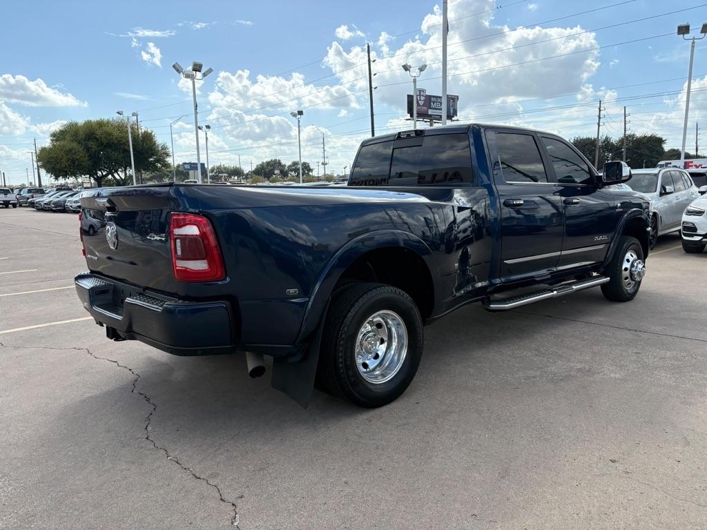RAM 3500 Limited 4x4 Crew Cab 8' Box 2021