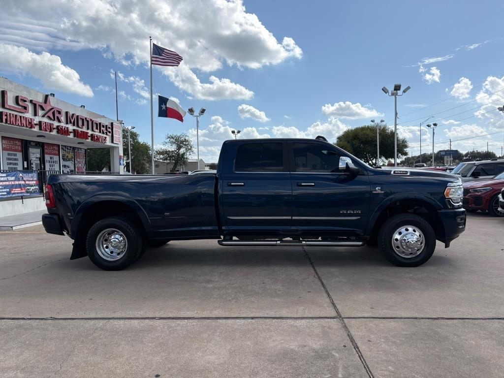 RAM 3500 Limited 4x4 Crew Cab 8' Box 2021