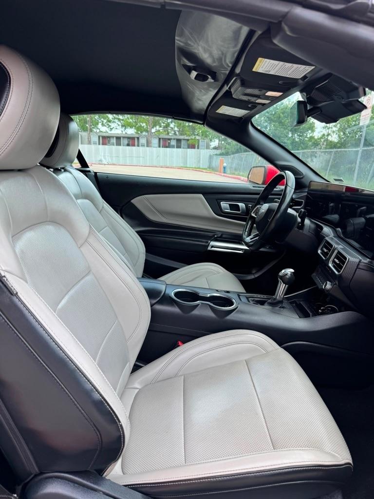 Ford Mustang EcoBoost Premium Convertible 2024