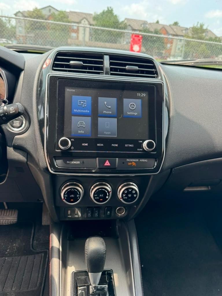 Mitsubishi Outlander Sport 2.0 ES 4WD 2025