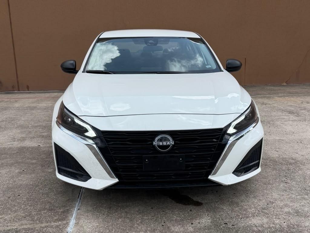 Nissan Altima 2.5 SV 2025