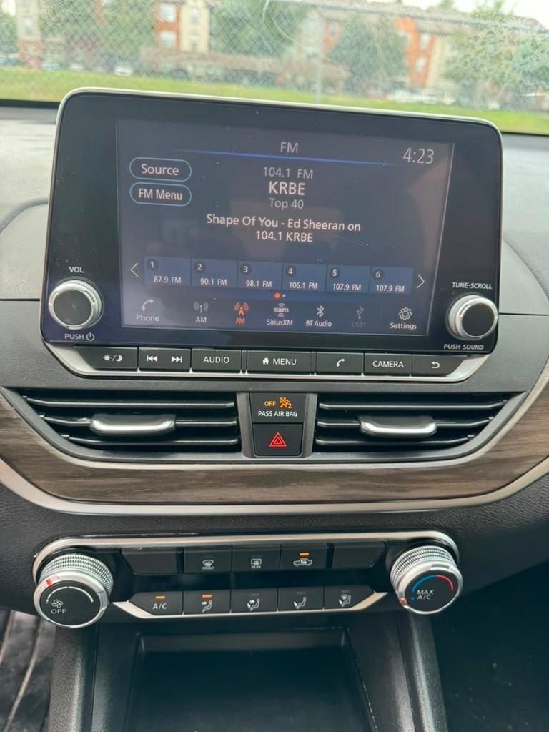 Nissan Altima 2.5 SV 2025