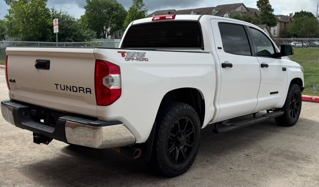 Toyota Tundra SR5 5.7L V8 CrewMax 4WD 2020