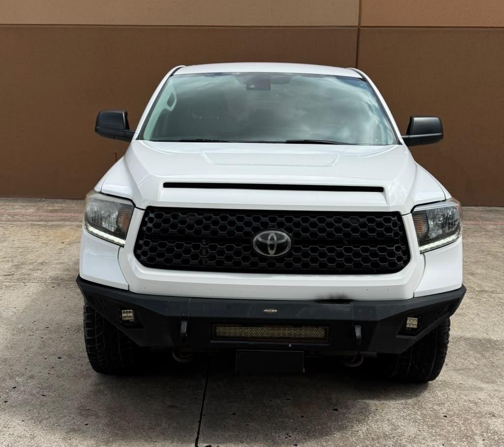 Toyota Tundra SR5 5.7L V8 CrewMax 4WD 2020